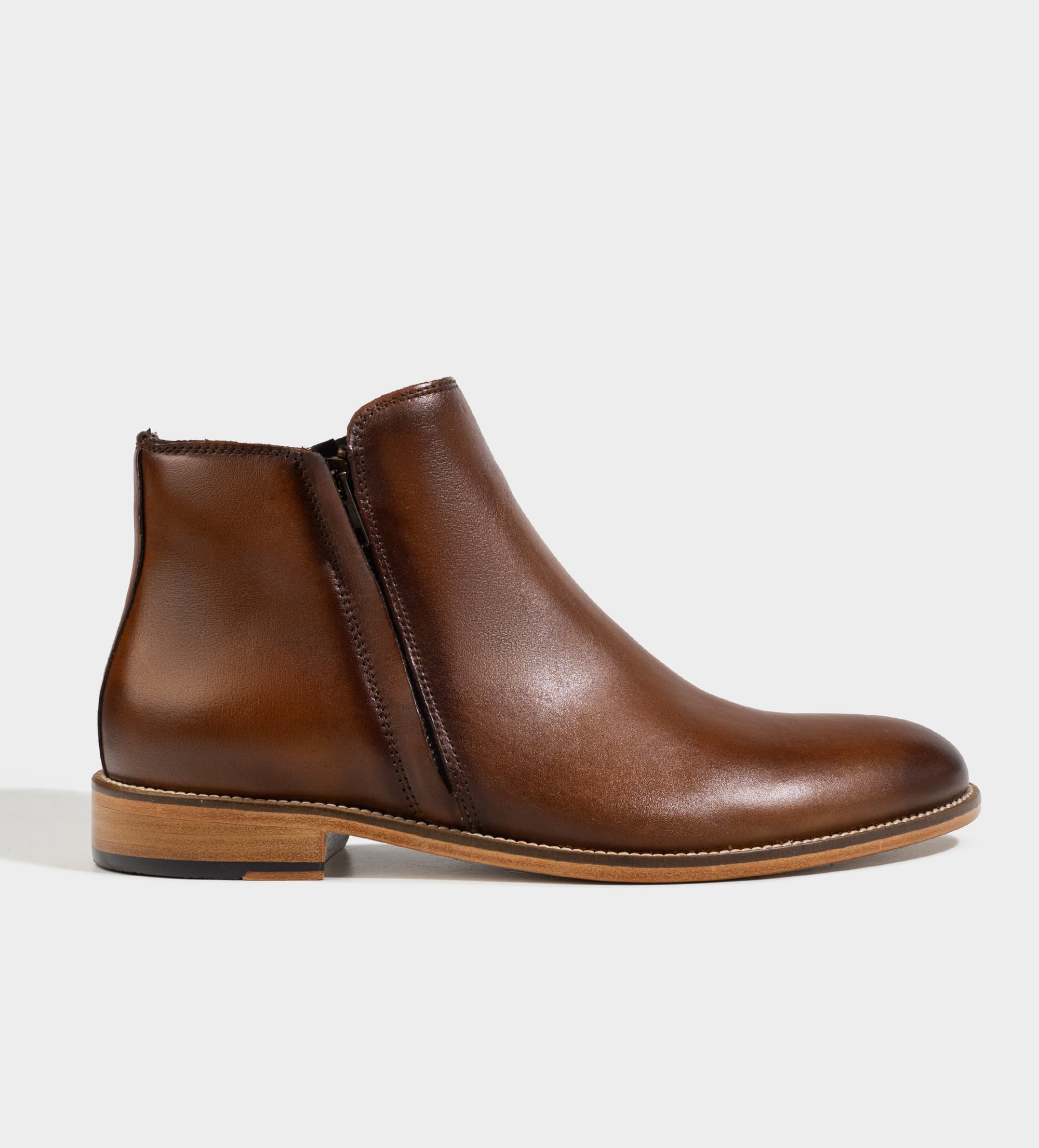 BOTA CASUAL CIERRE LATERAL PIEL MIEL