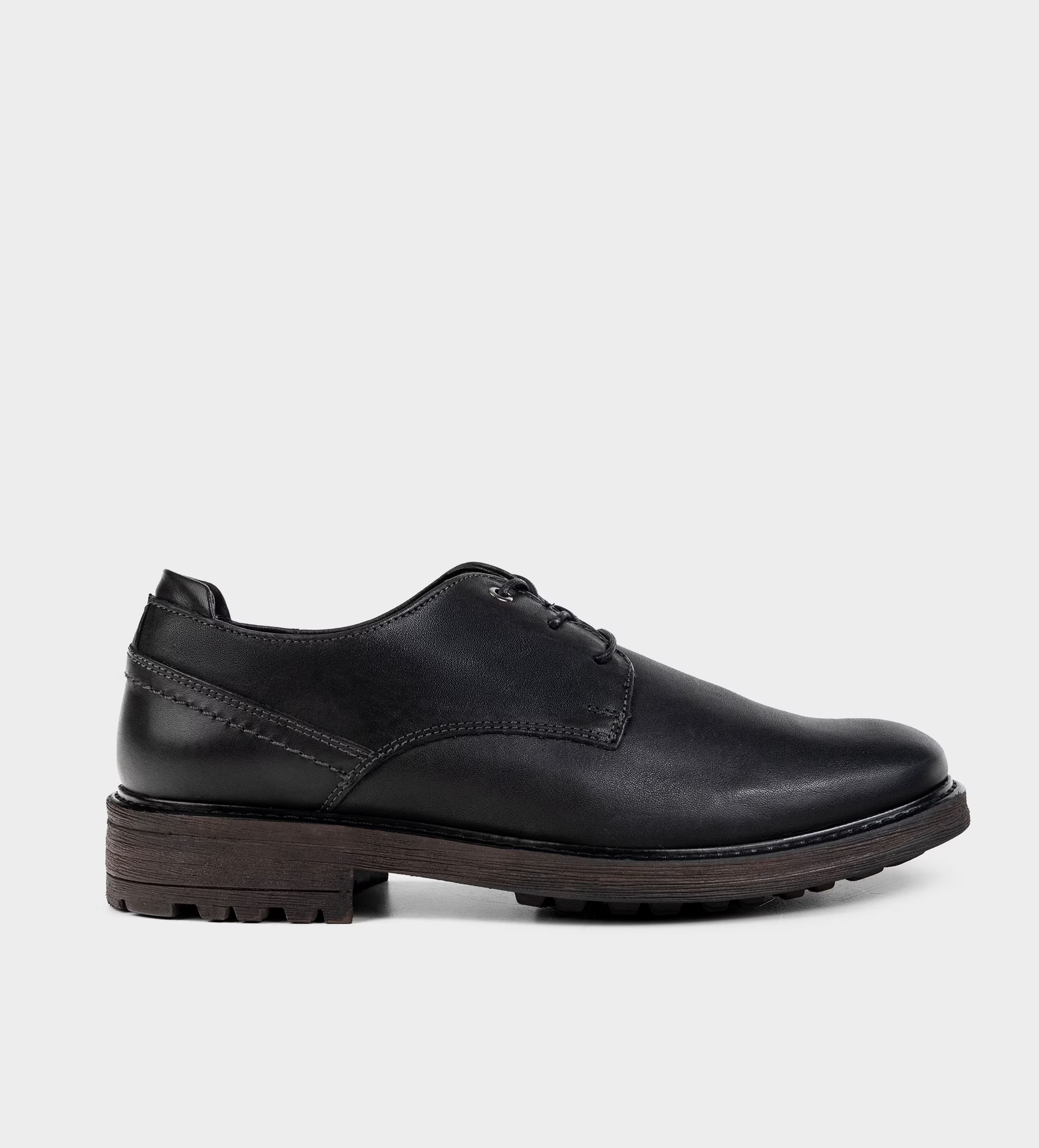 ZAPATO CASUAL DERBY NEGRO