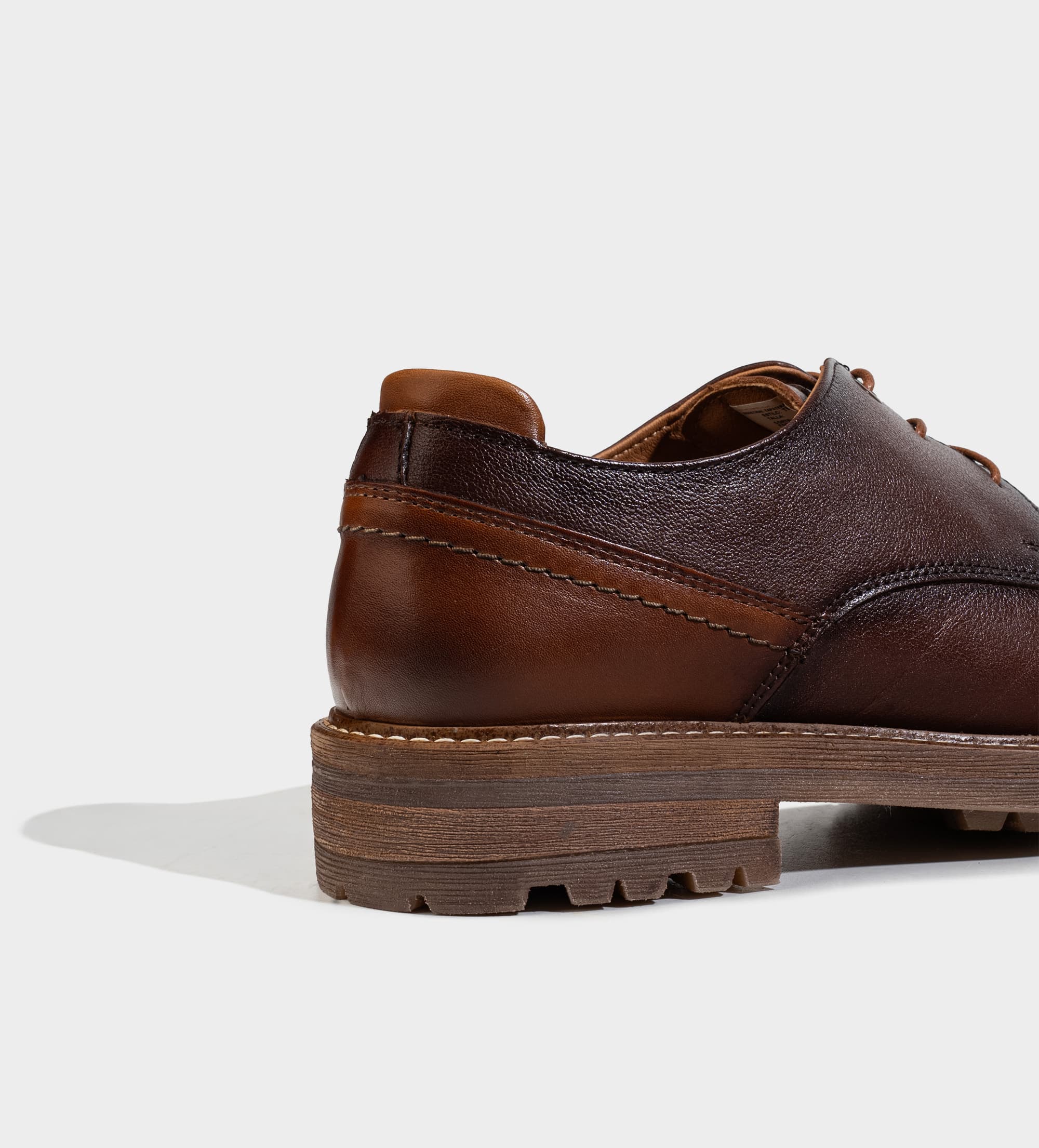 ZAPATO CASUAL DERBY CAFÉ  ENTINTADO