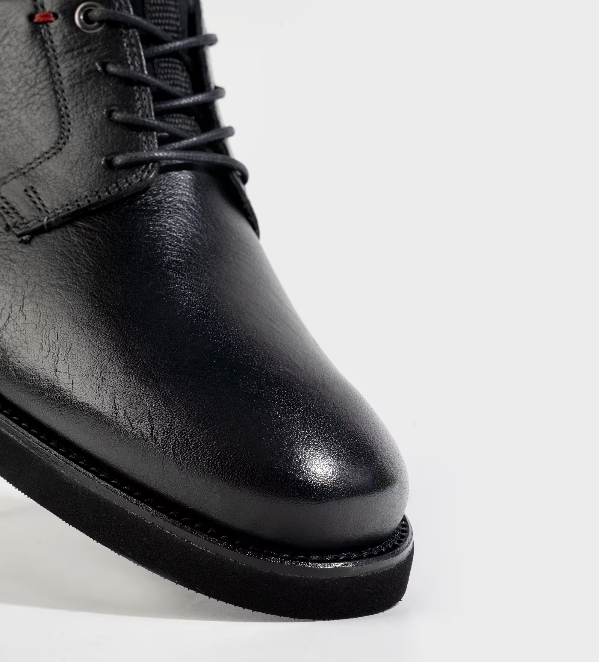 ZAPATO CASUAL ULTRALIGERO PIEL NEGRO