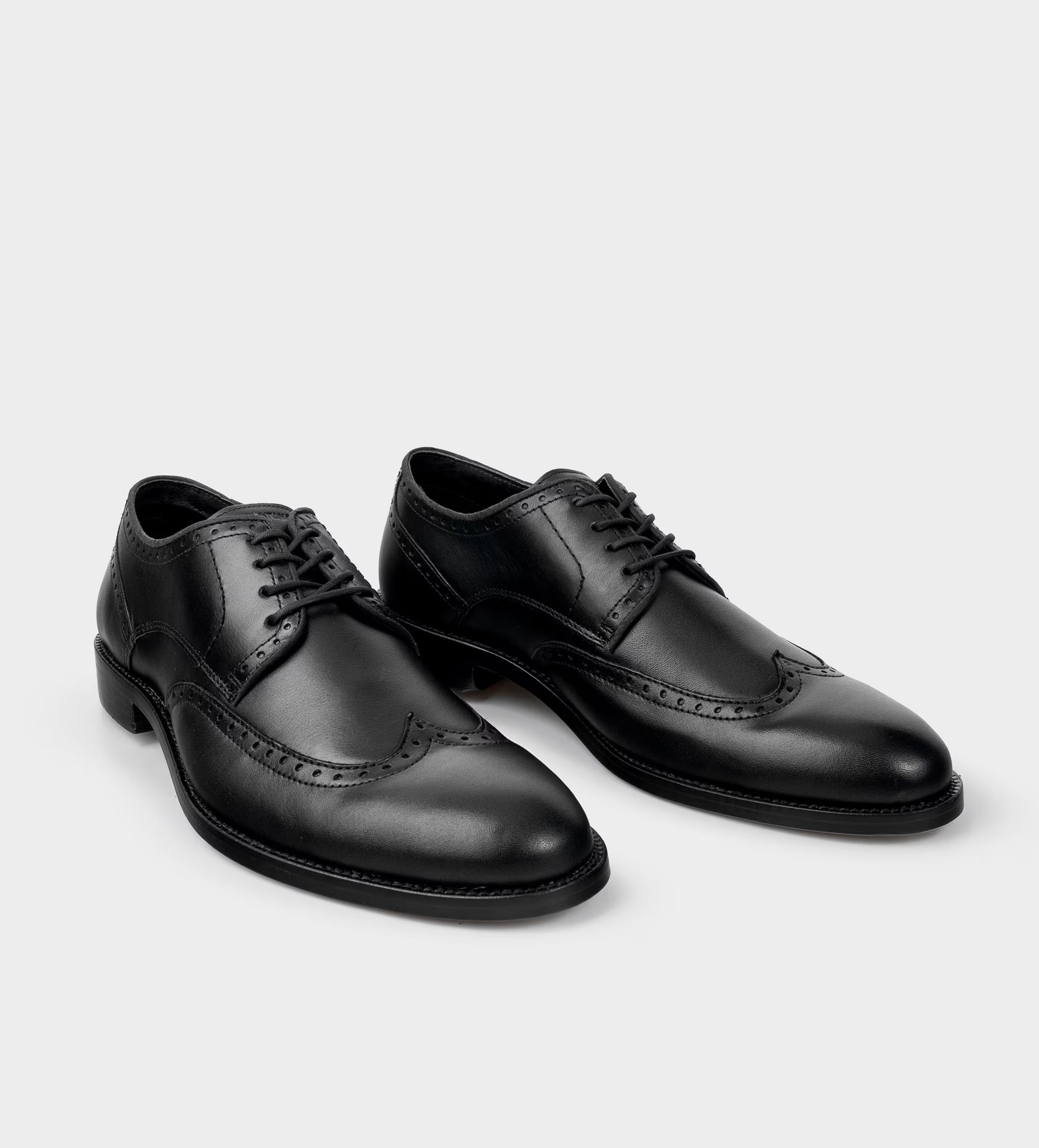 ZAPATO VESTIR OXFORD WINGTIP NEGRO