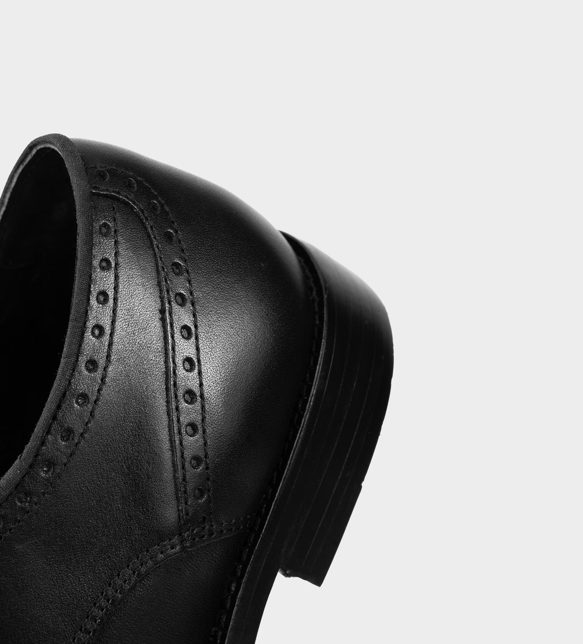 ZAPATO VESTIR OXFORD WINGTIP NEGRO