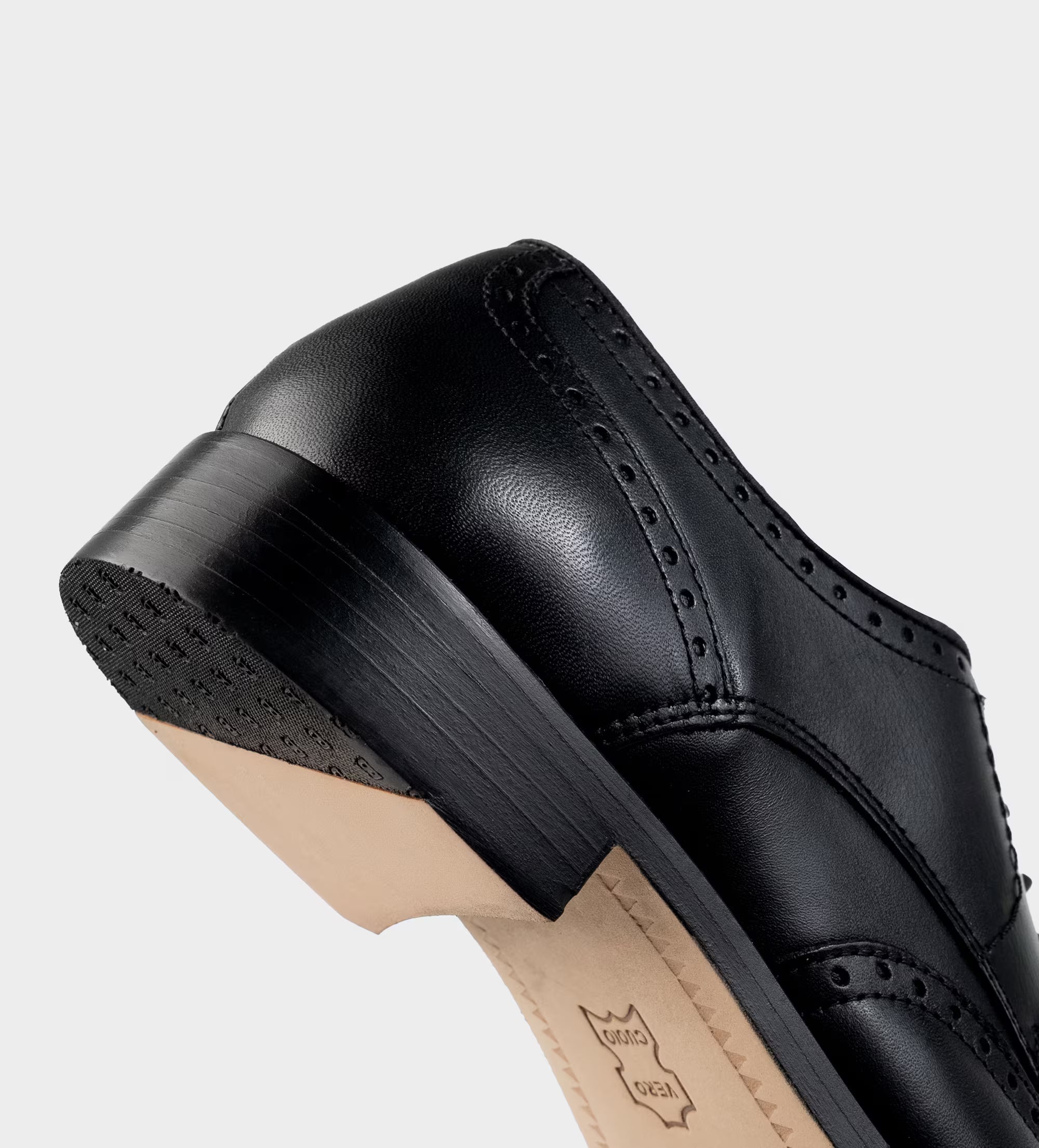 ZAPATO VESTIR OXFORD WINGTIP NEGRO