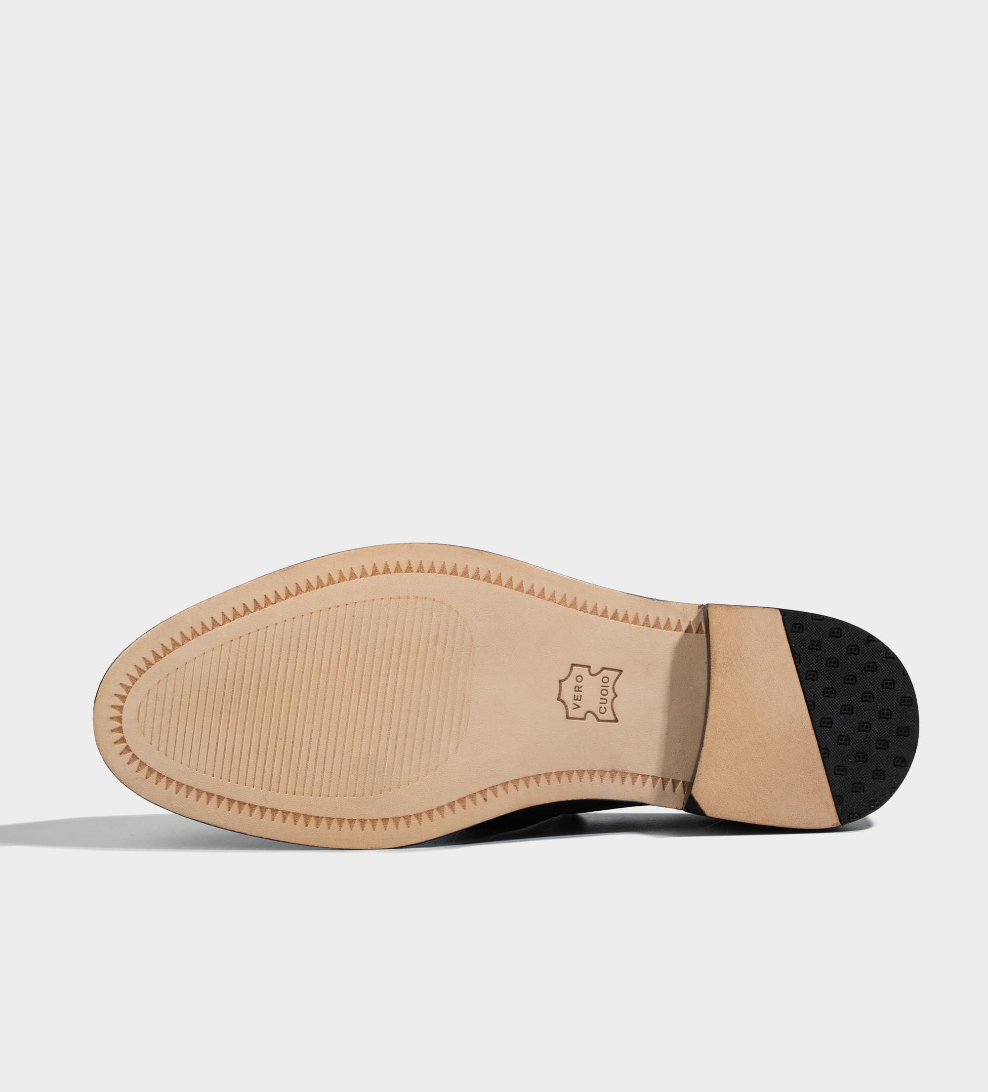 MOCASIN VESTIR SUELA DE CUERO PIEL NEGRO