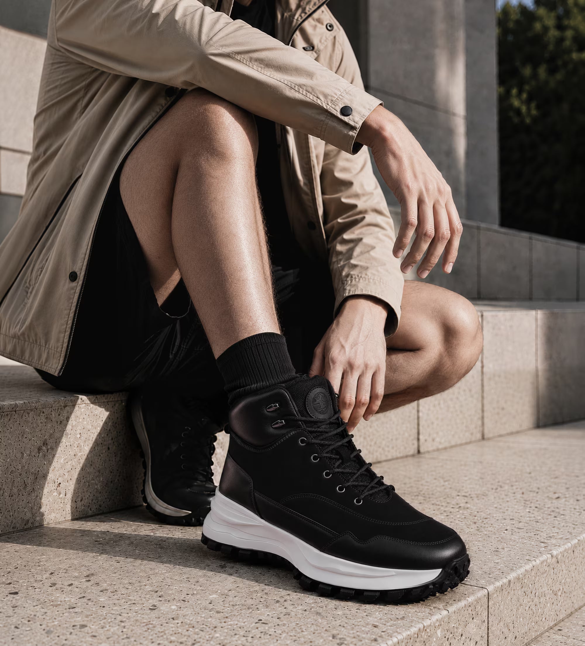 BOTA OUTDOOR SUELA ULTRA LIGERA PIEL NEGRA