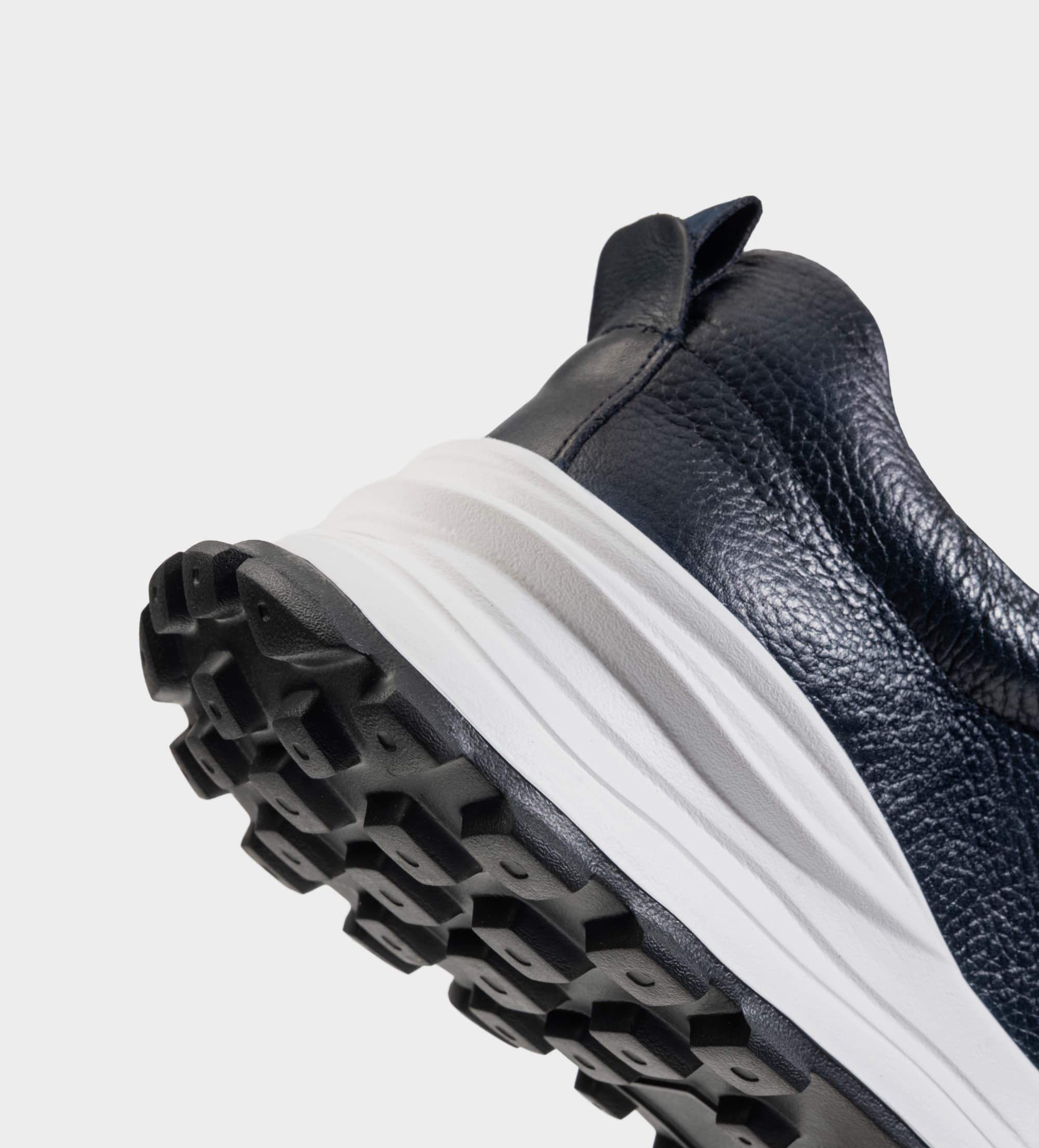 SNEAKER SUELA ULTRALIGERA PIEL AZUL