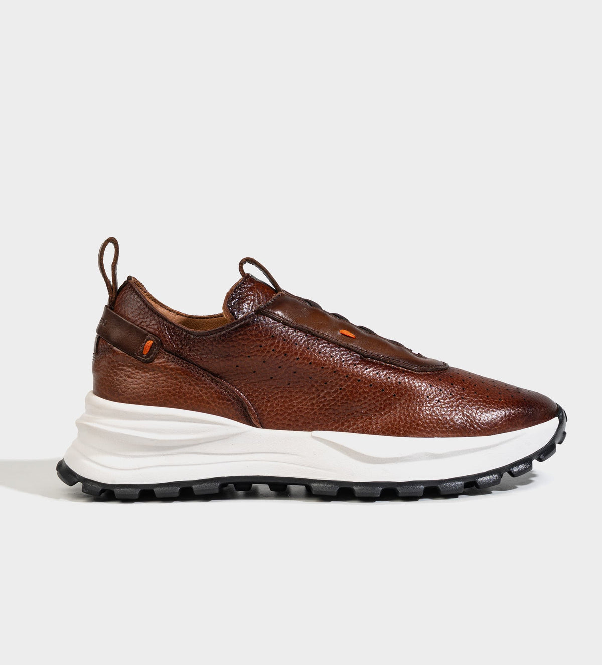 SNEAKER AGUJETA ELÁSTICA PIEL CAFÉ