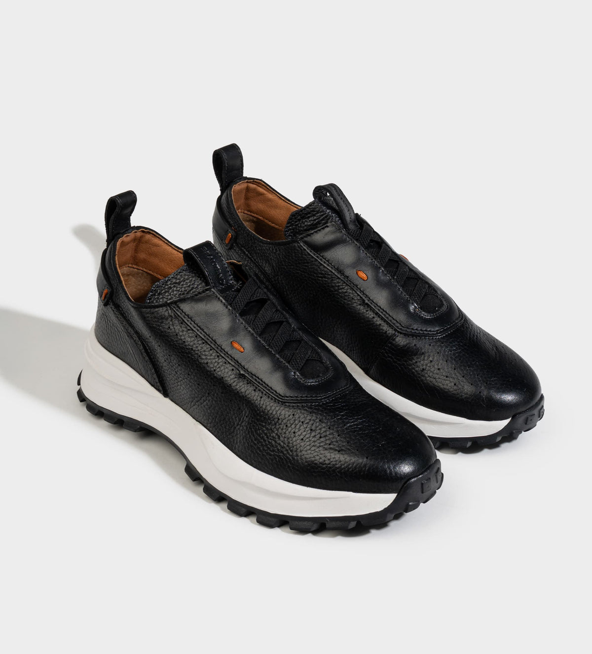 SNEAKER AGUJETA ELÁSTICA PIEL NEGRO