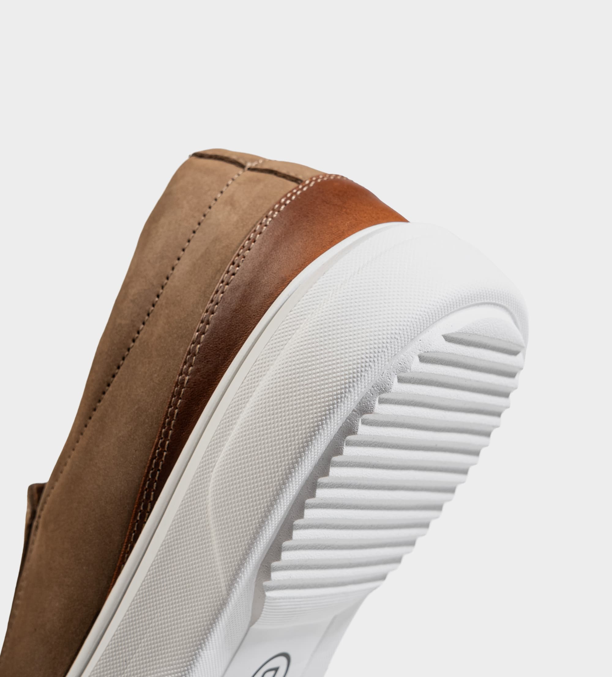 MOCASIN SLIP ON CASUAL CAFÉ