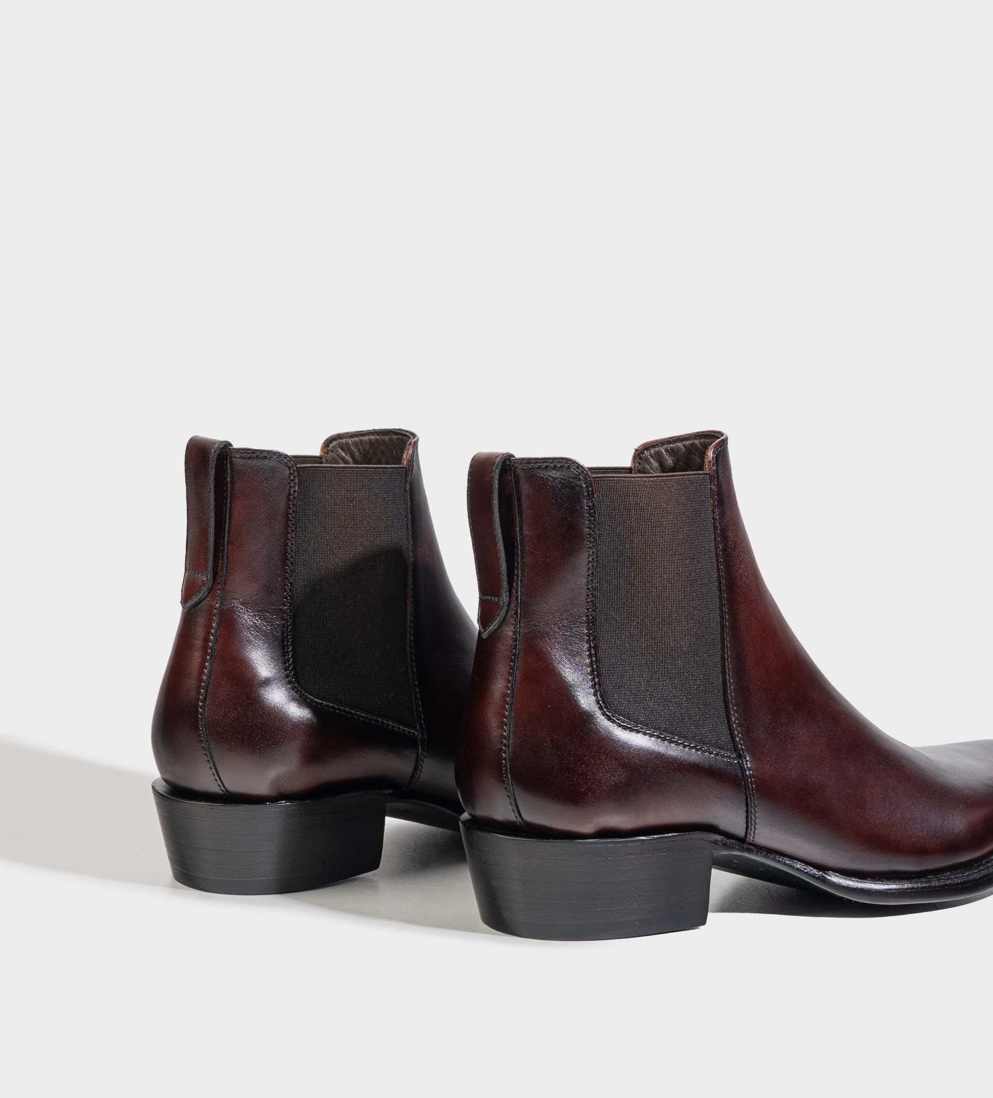 BOTA WESTERN CHELSEA PIEL VINO