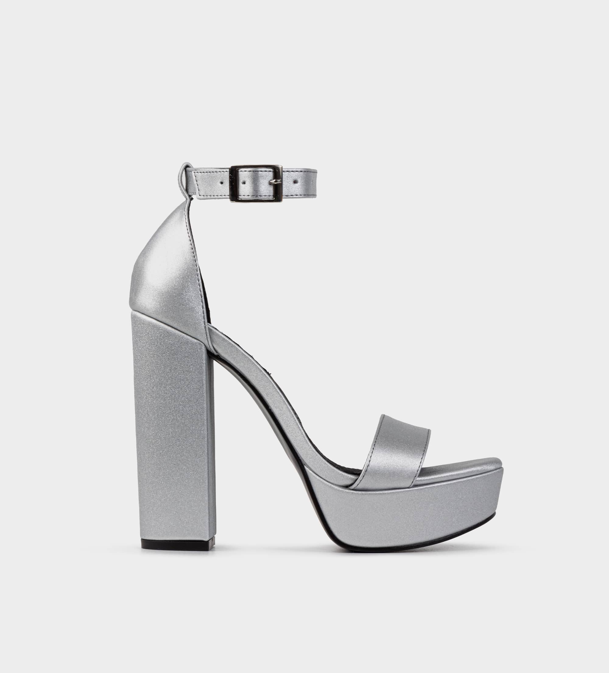 SANDALIA STRAP  PLATAFORMA PLATA