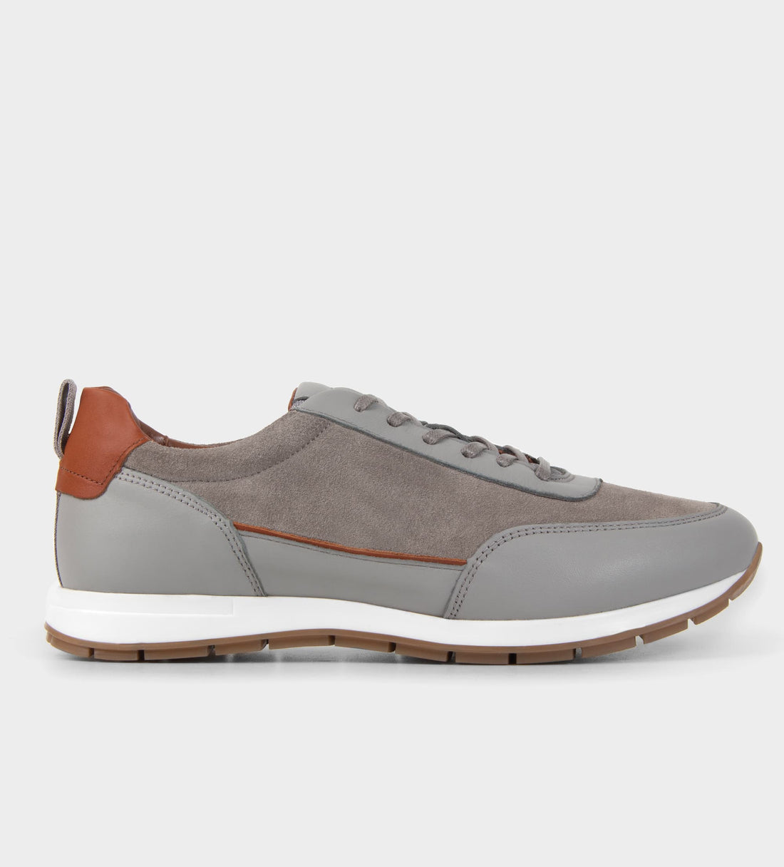 SNEAKERS DETALLES EN PIEL CASUAL GRIS