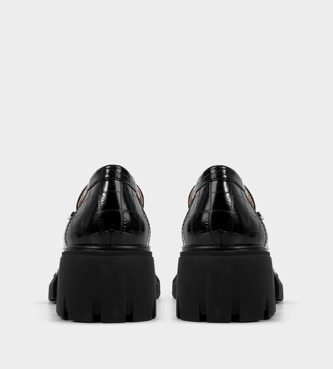 MOCASÍN TRACK NEGRO